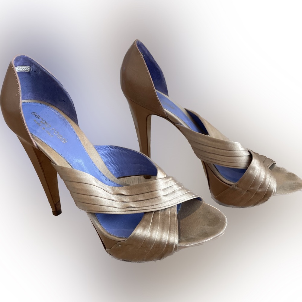 Sergio Rossi champagne platform sandals, size 39EU
